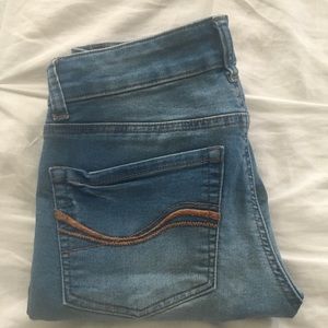 Lightwash blue jeggings